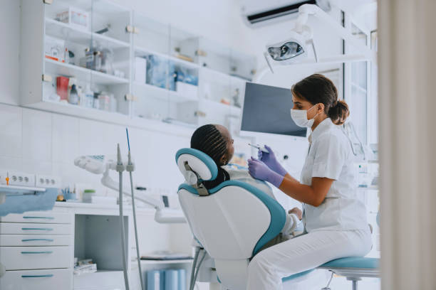 Professional  Holistic Dental Services in Saunders Lake, OR